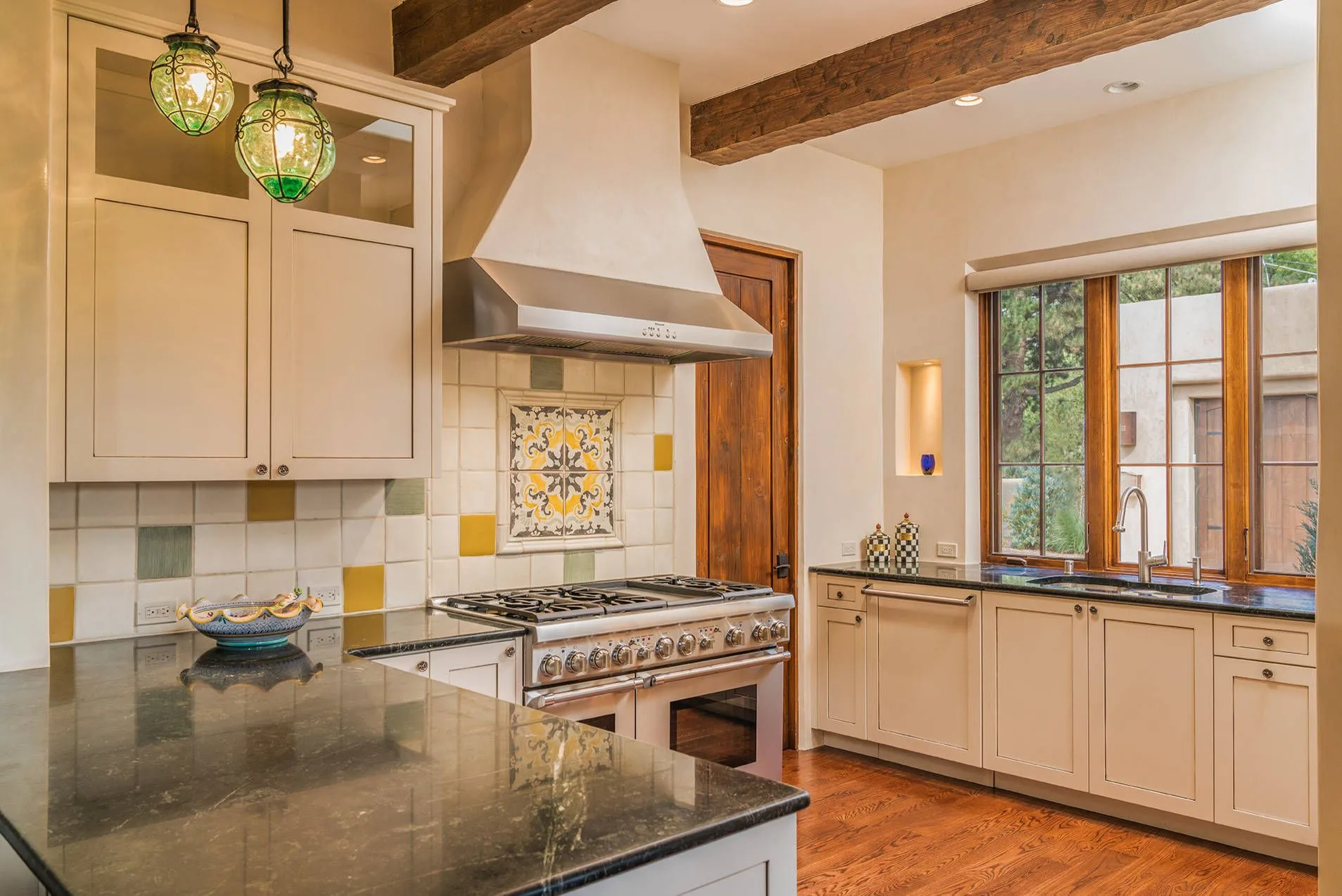 14585 southwest kitchen lighting