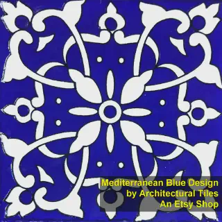 /img/14586-kitchen-gallery-wall.webp