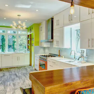 /img/14594-budget-friendly-lighting-kitchen.webp