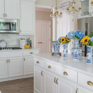 /img/14618-summer-kitchen-decor-8.webp