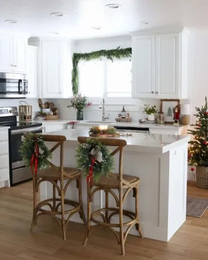 /img/14643-kitchen-safety-christmas.webp