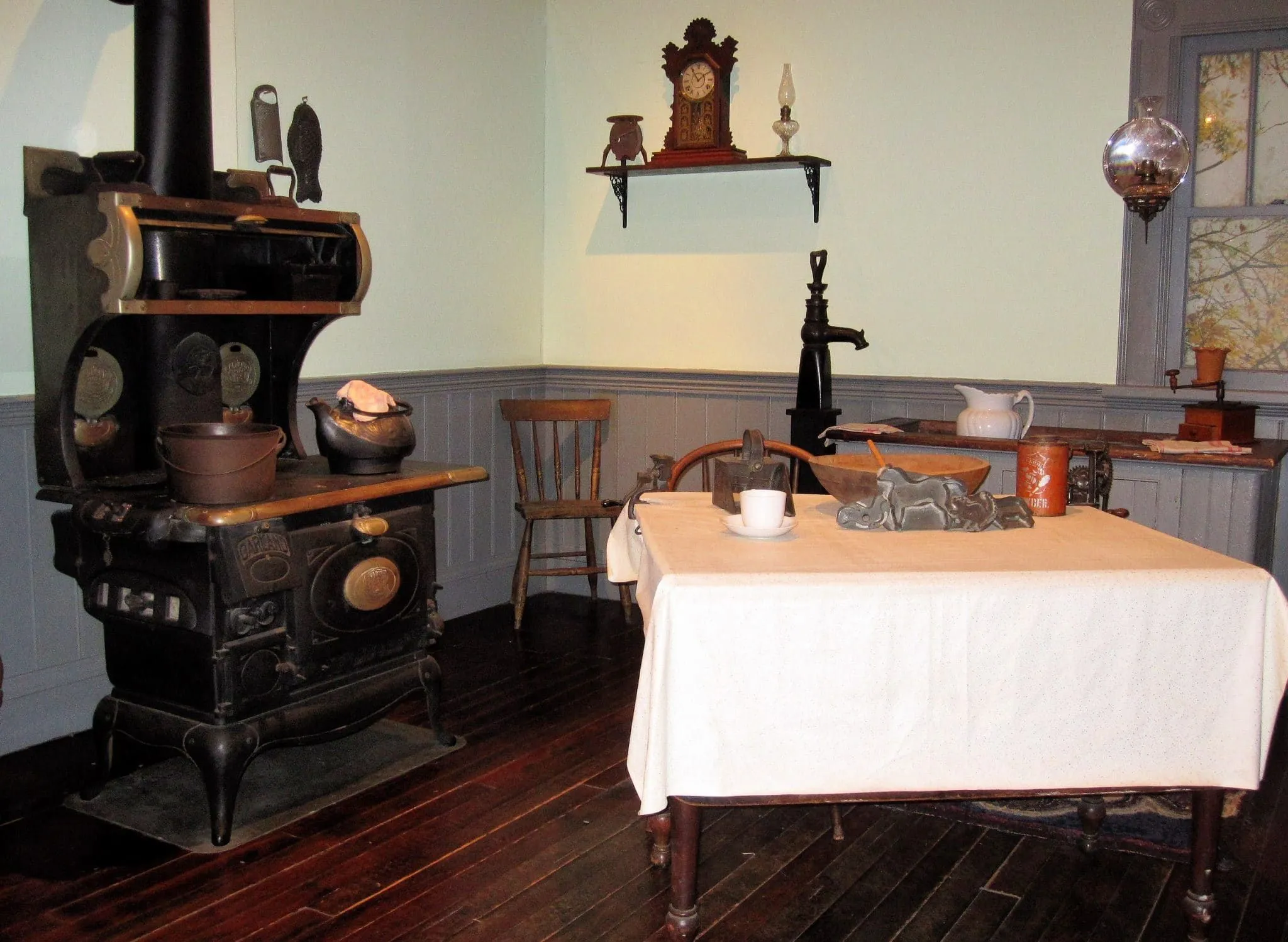 14648 summer kitchen 1800s image6