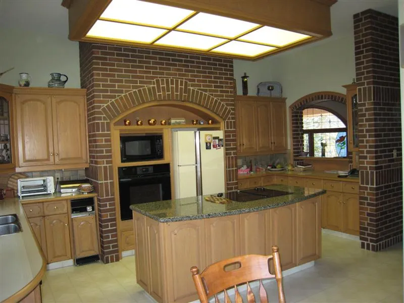 14657 gothic kitchen wallpaper