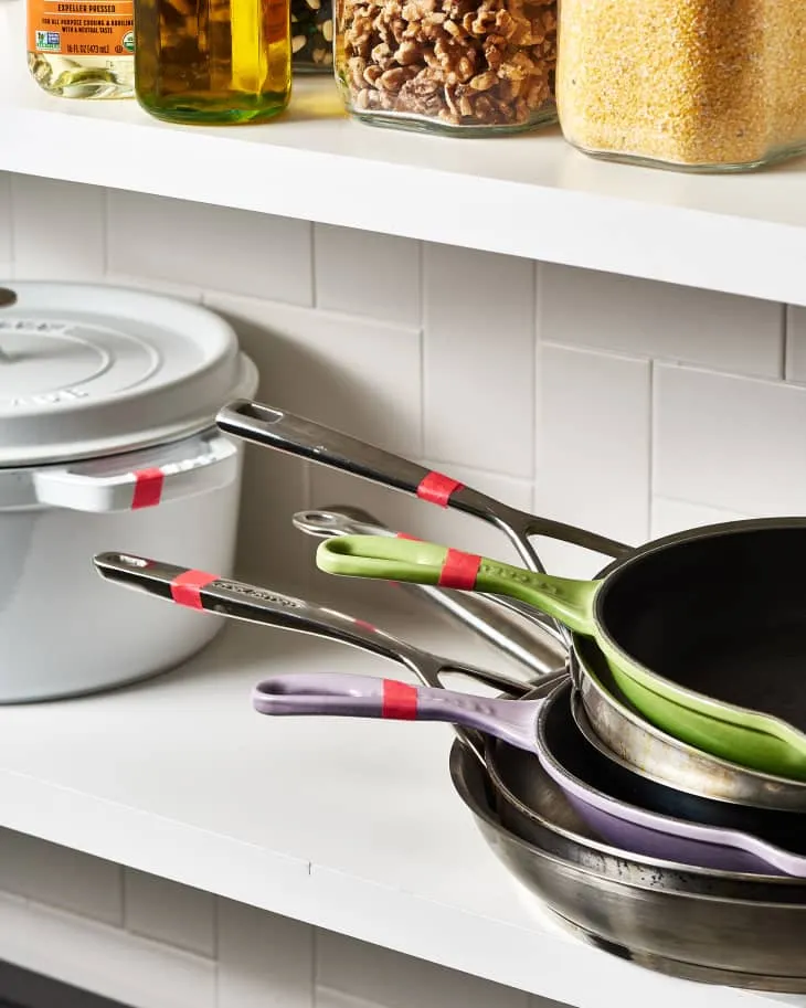 /img/14671-clutter-free-kitchen.webp