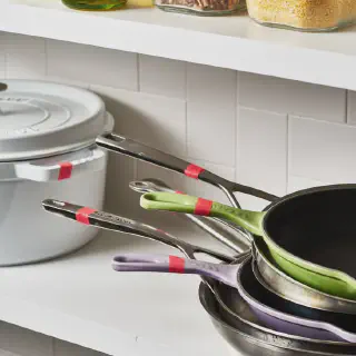 /img/14671-clutter-free-kitchen.webp