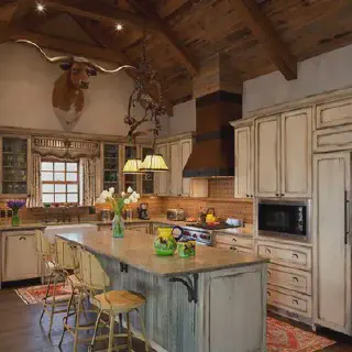 /img/14674-online-western-decor-shopping.webp