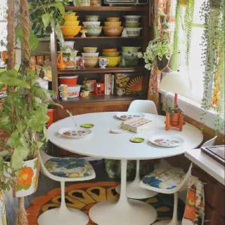 /img/14712-70s-western-kitchen-image7.webp