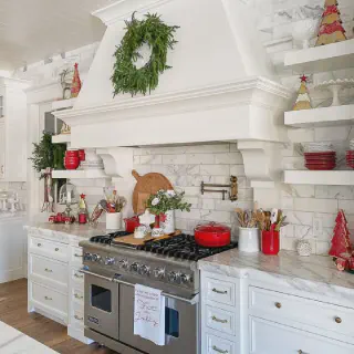 /img/14724-xmas-kitchen-ornaments.webp