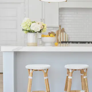 /img/14727-summer-kitchen-decor-idea-7.webp