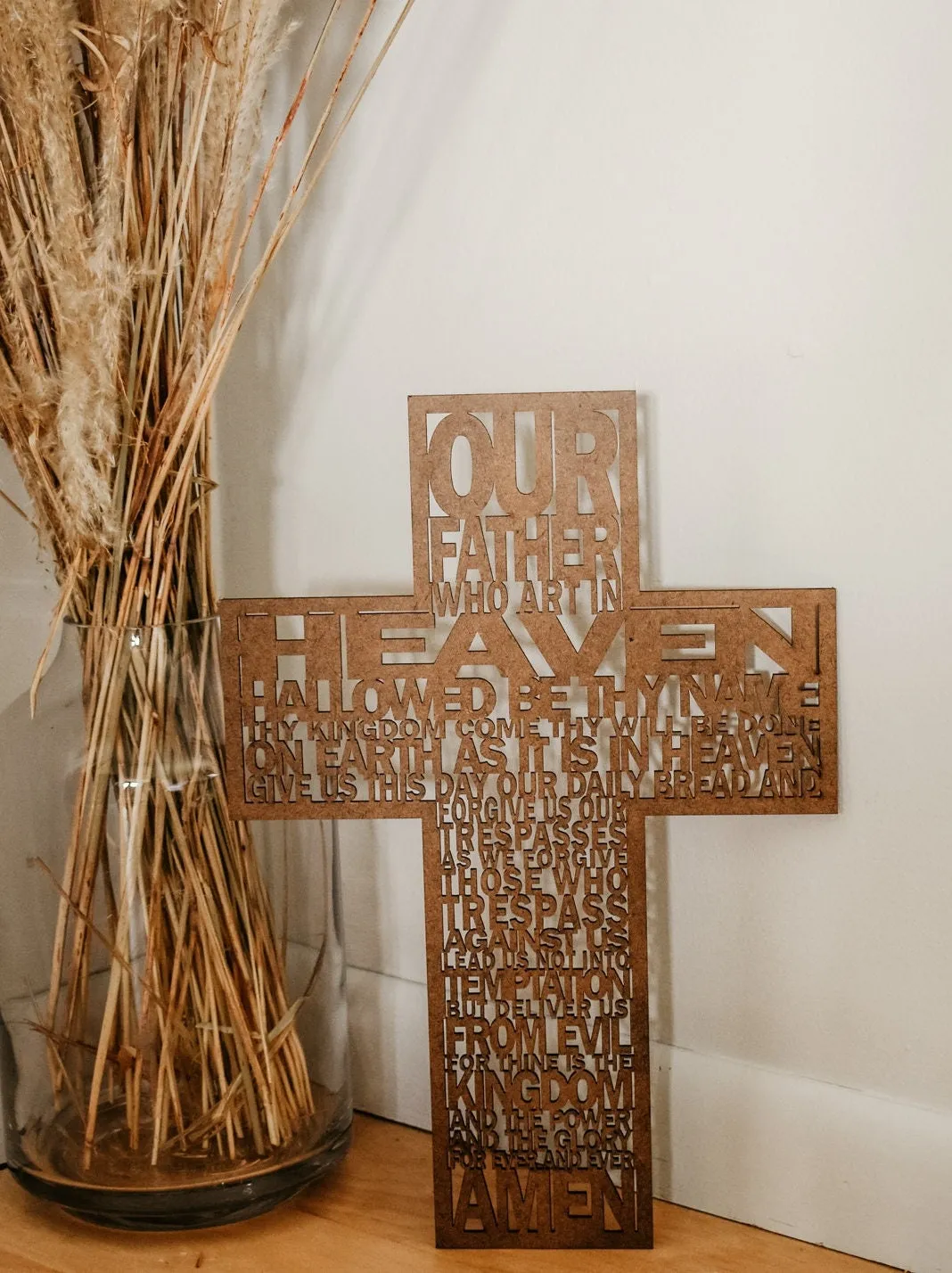 14742 cross kitchen decor 4