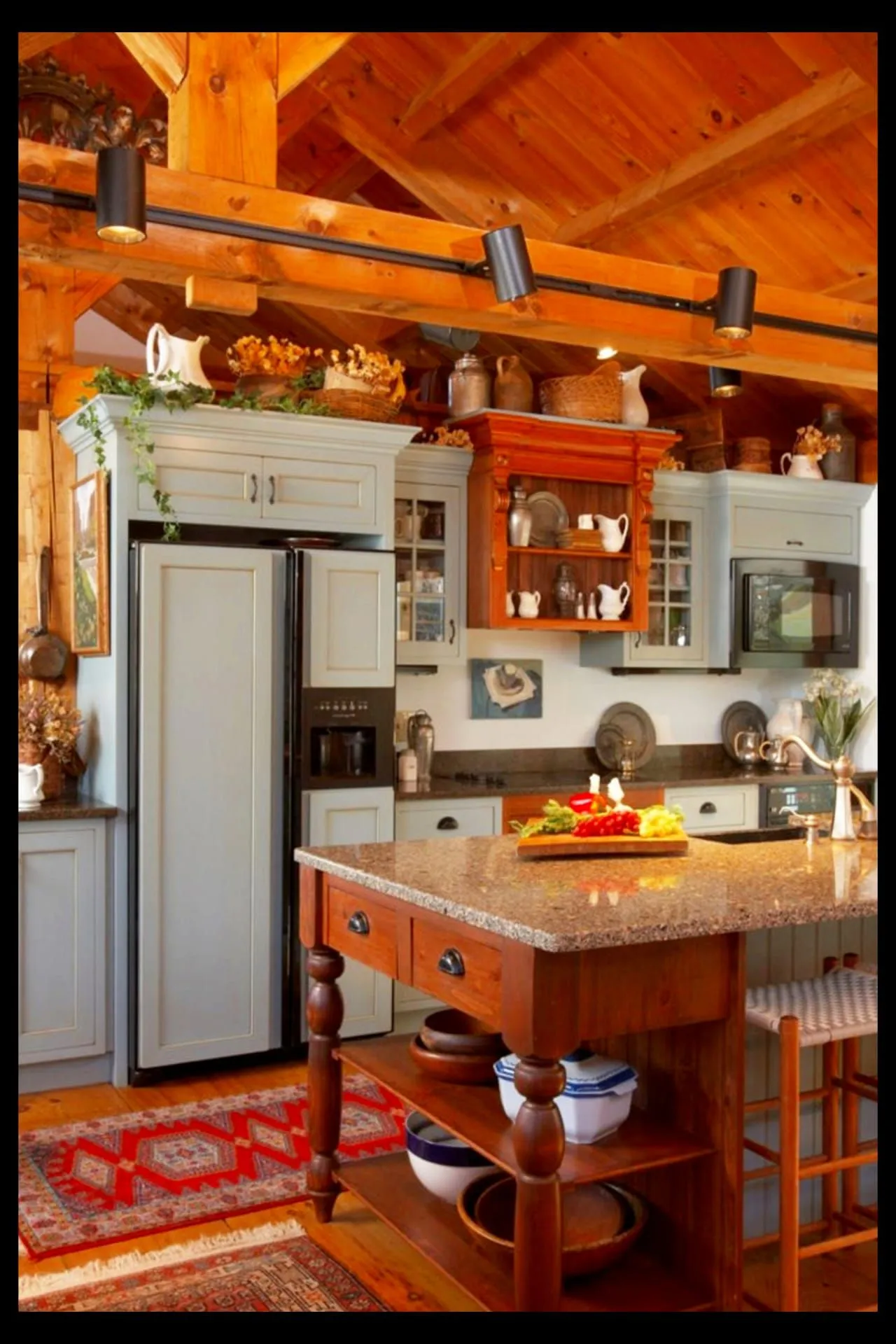 14746 farmhouse kitchen wood accents