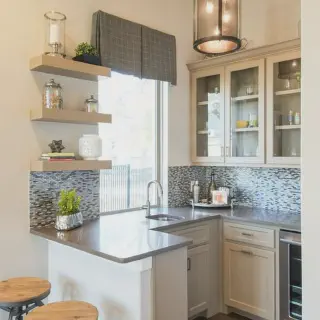 /img/14775-kitchen-mirrors.webp