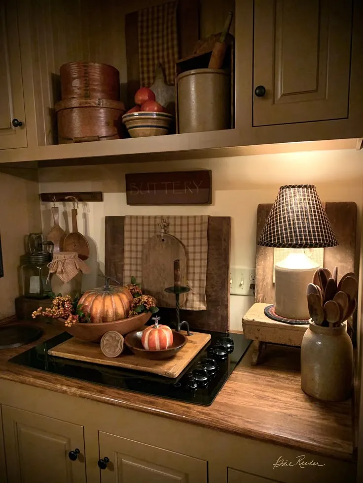 /img/14803-rustic-red-kitchen-maintenance.webp