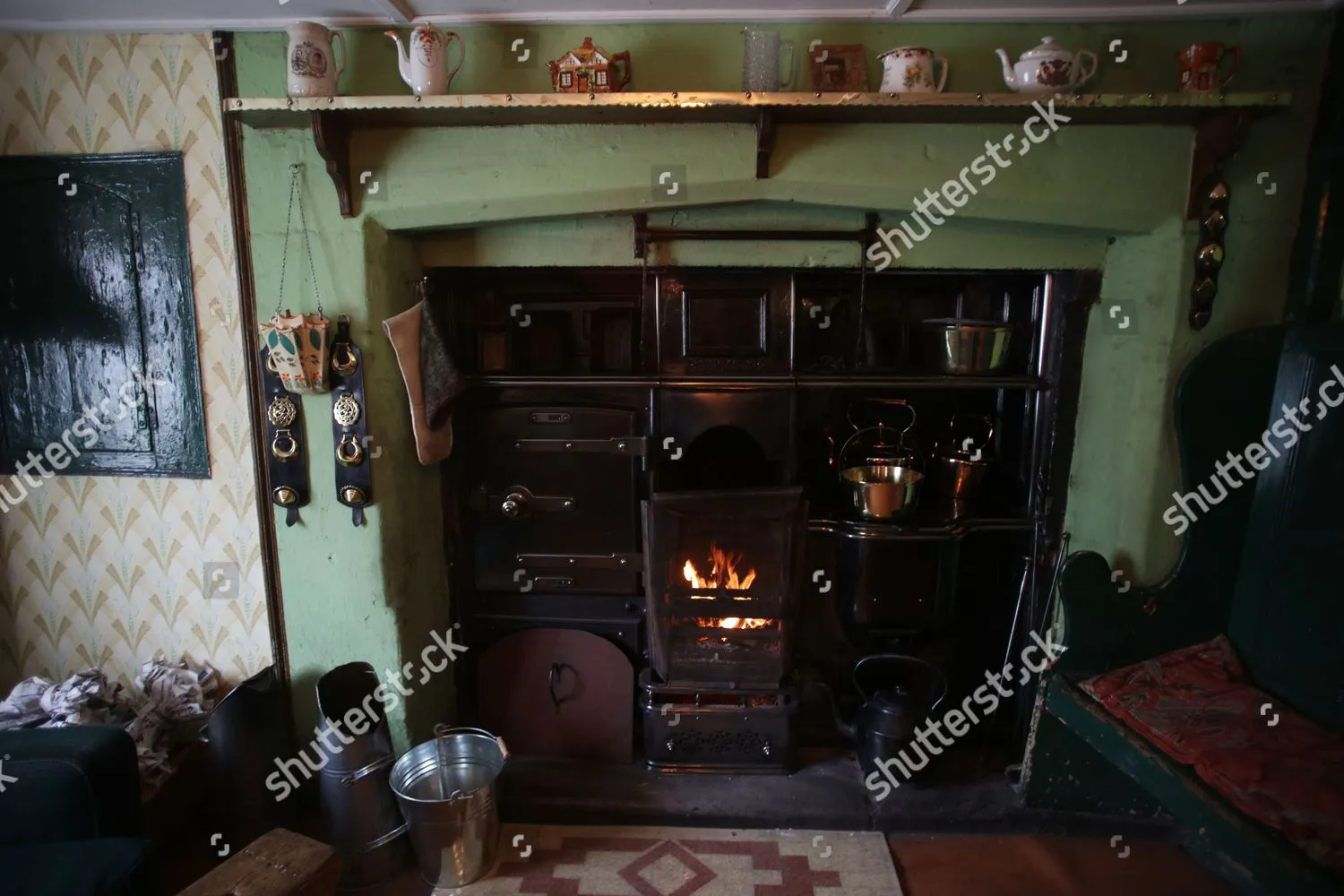 14812 open shelving kitchen