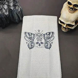 /img/14815-gothic-towel-storage.webp