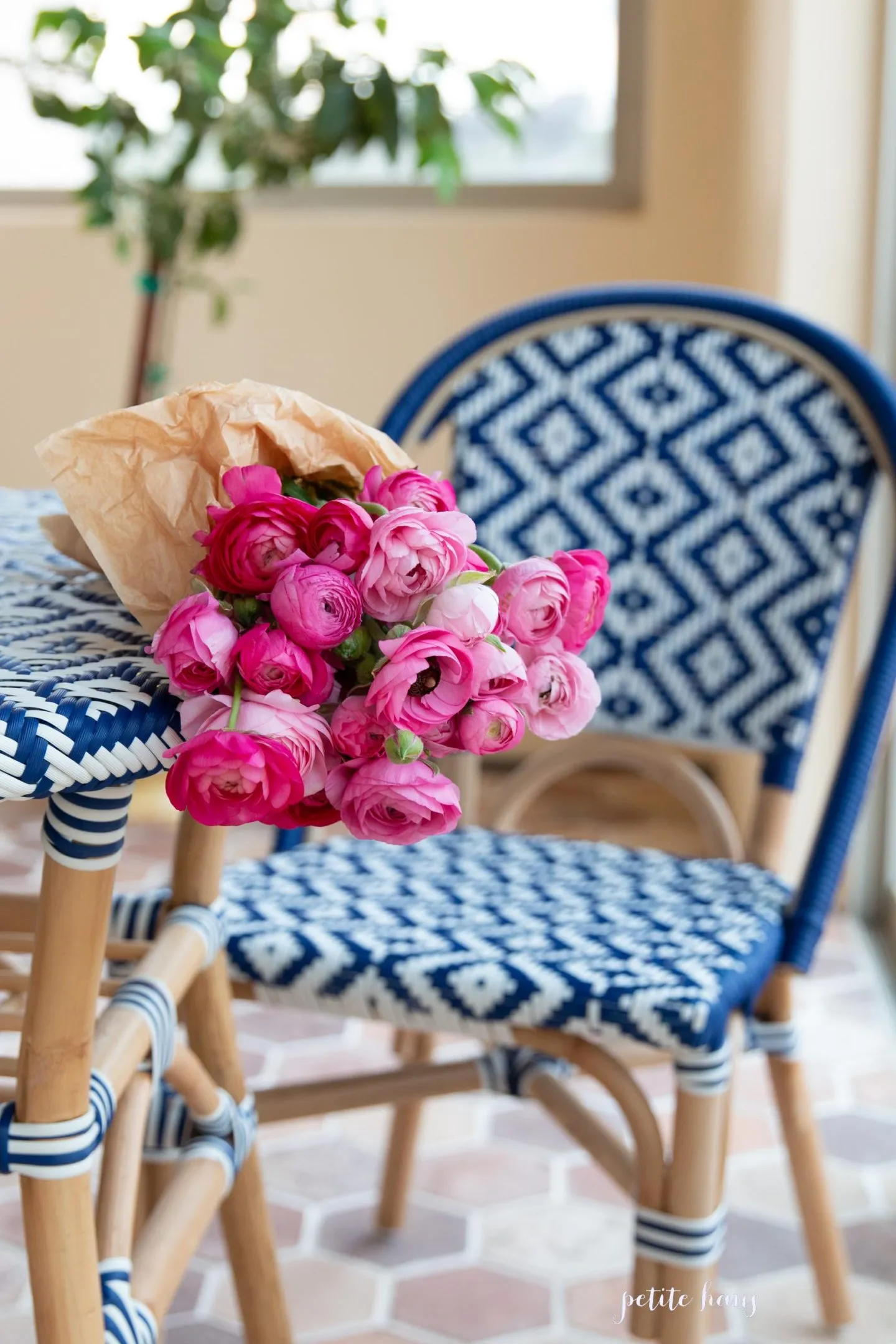 14822 small kitchen bistro chairs