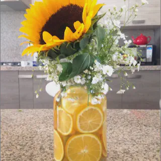 /img/14843-sunflower-kitchen-decor-find-5.webp