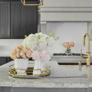 /img/14851-kitchen-decor-countertop.webp